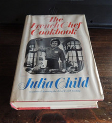 The French Chef Cookbook by Julia Child HC DJ 1968, 440 PAGES