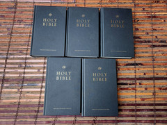 Lot Of 5 ESV CROSSWAY ENGLISH STANDARD VERSION HOLY BIBLE, VERY GOOD CONDITION